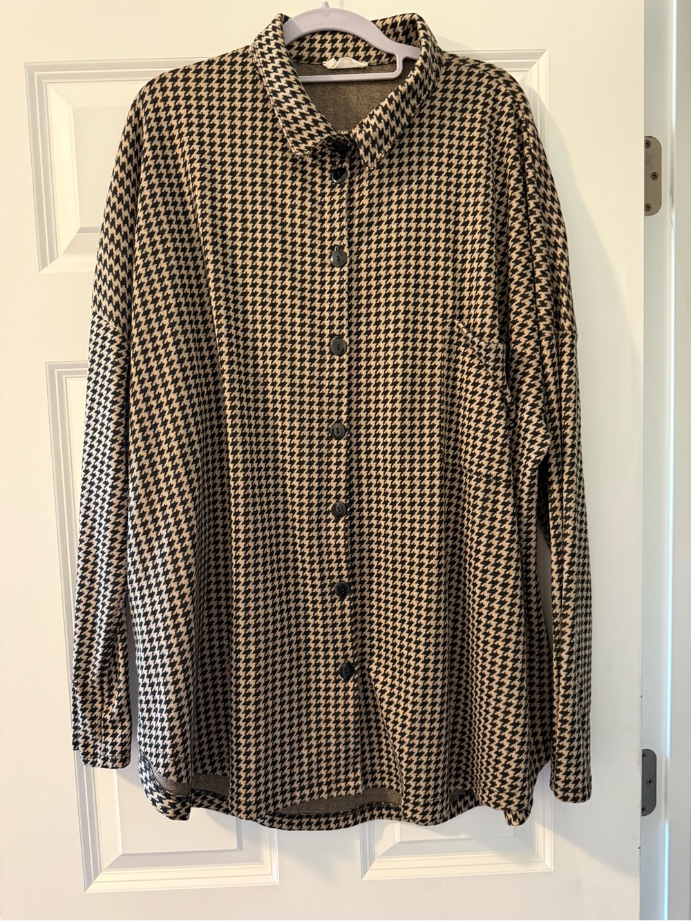 Blumin Apparel Houndstooth Button-Front Shacket